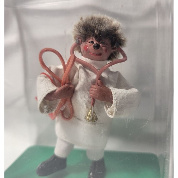 Vintage Original Peter-Figuren Doctor Hedgehog Figure With Case & Tag Rare HTF - Picture 7 of 7